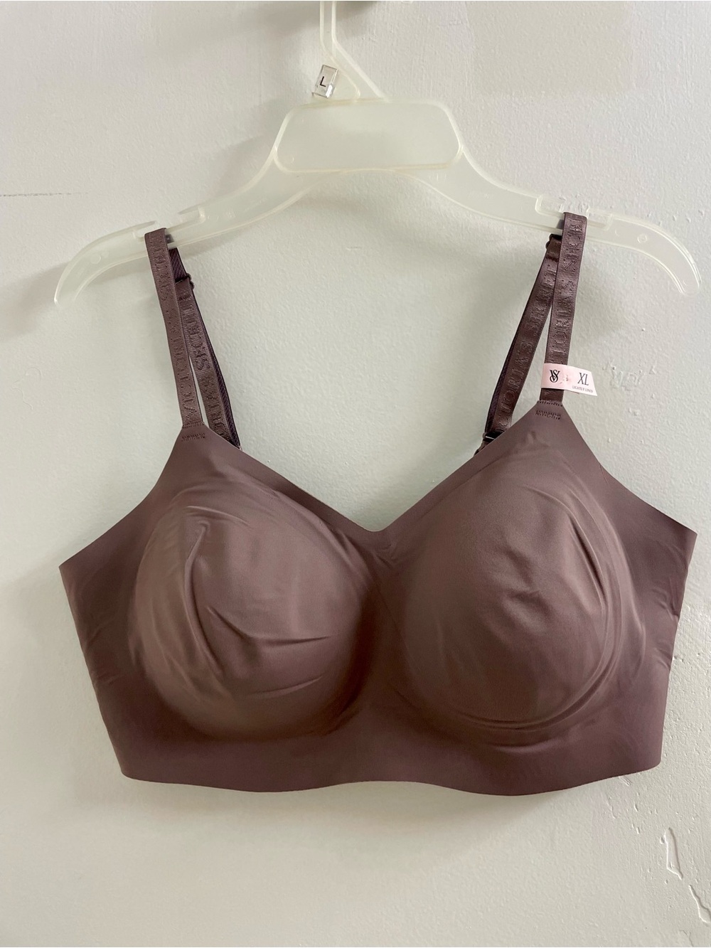 Victoria's Secret Wireless Molded Cup Bra in Mauve Brown